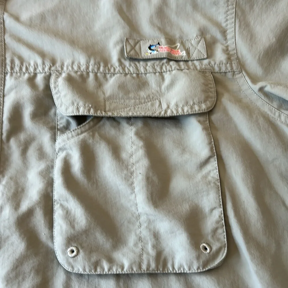 🎣 Bass Pro Shops Sage Green Casual Button Down Lightweight Shirt - Picture 2 of 10